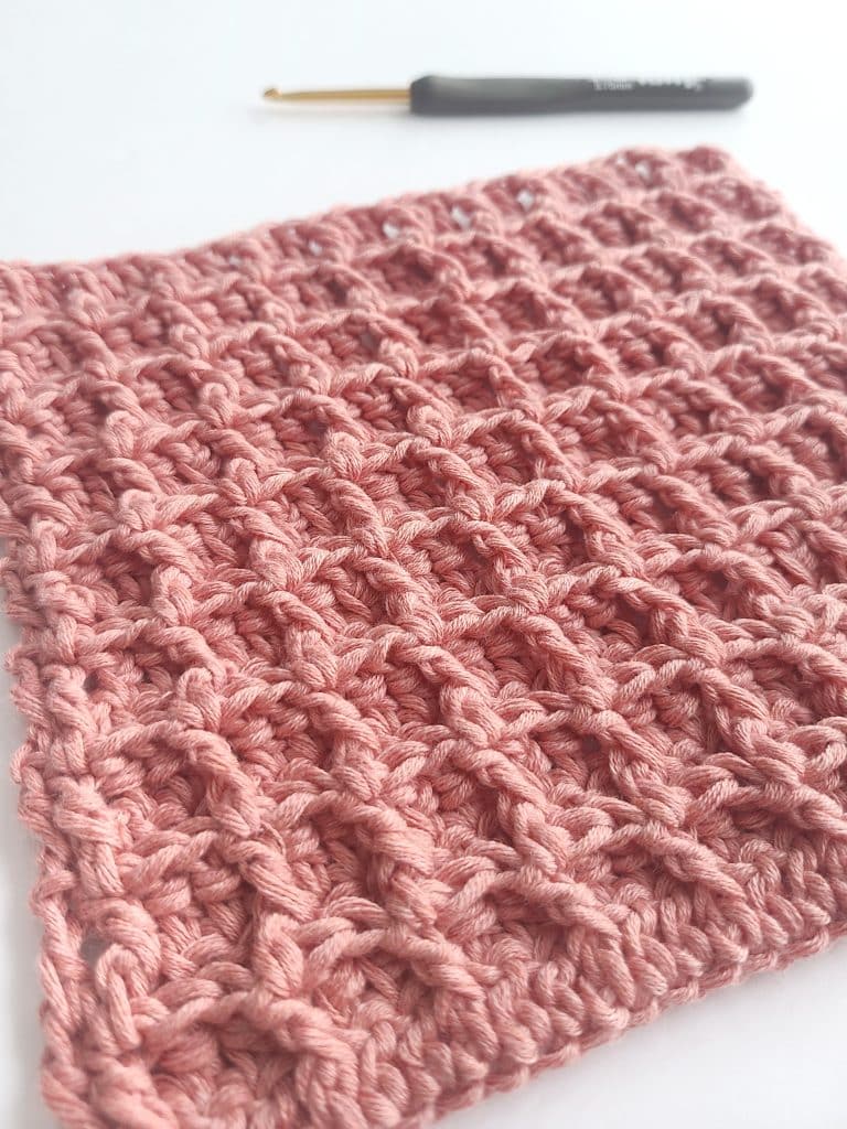 Quick Shell Crochet Stitch Tutorial - The Unraveled Mitten