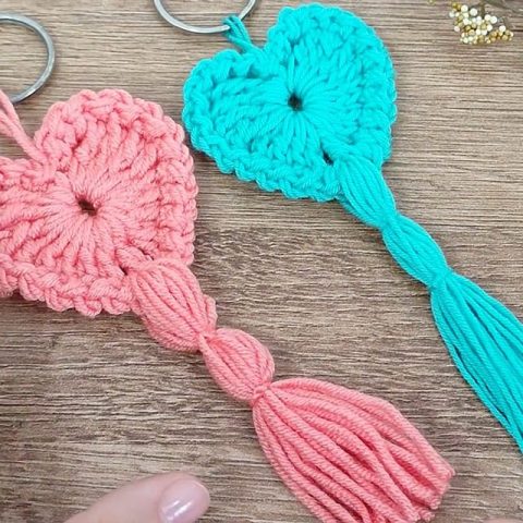 Image for Crochet Heart Keychain Pattern And Tutorial