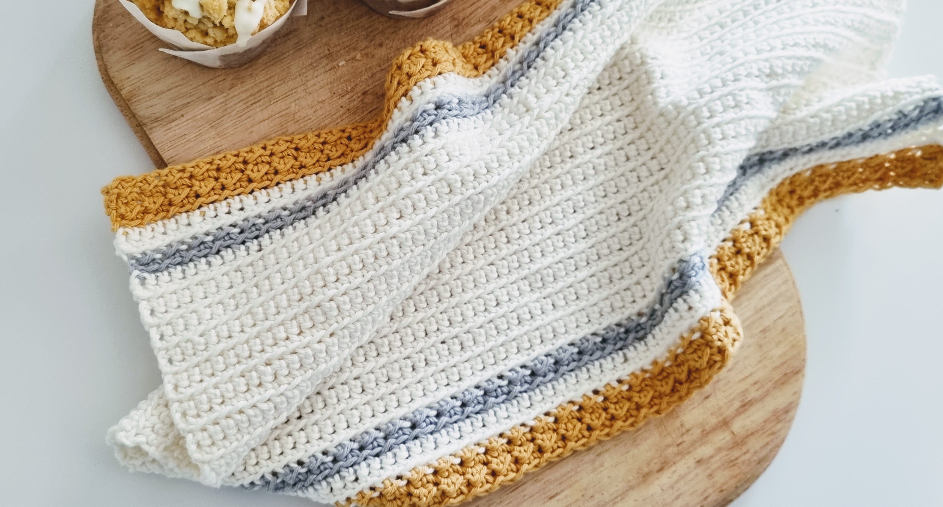 https://easycrochet.com/wp-content/uploads/2023/02/crochet-kitchen-towel.jpg