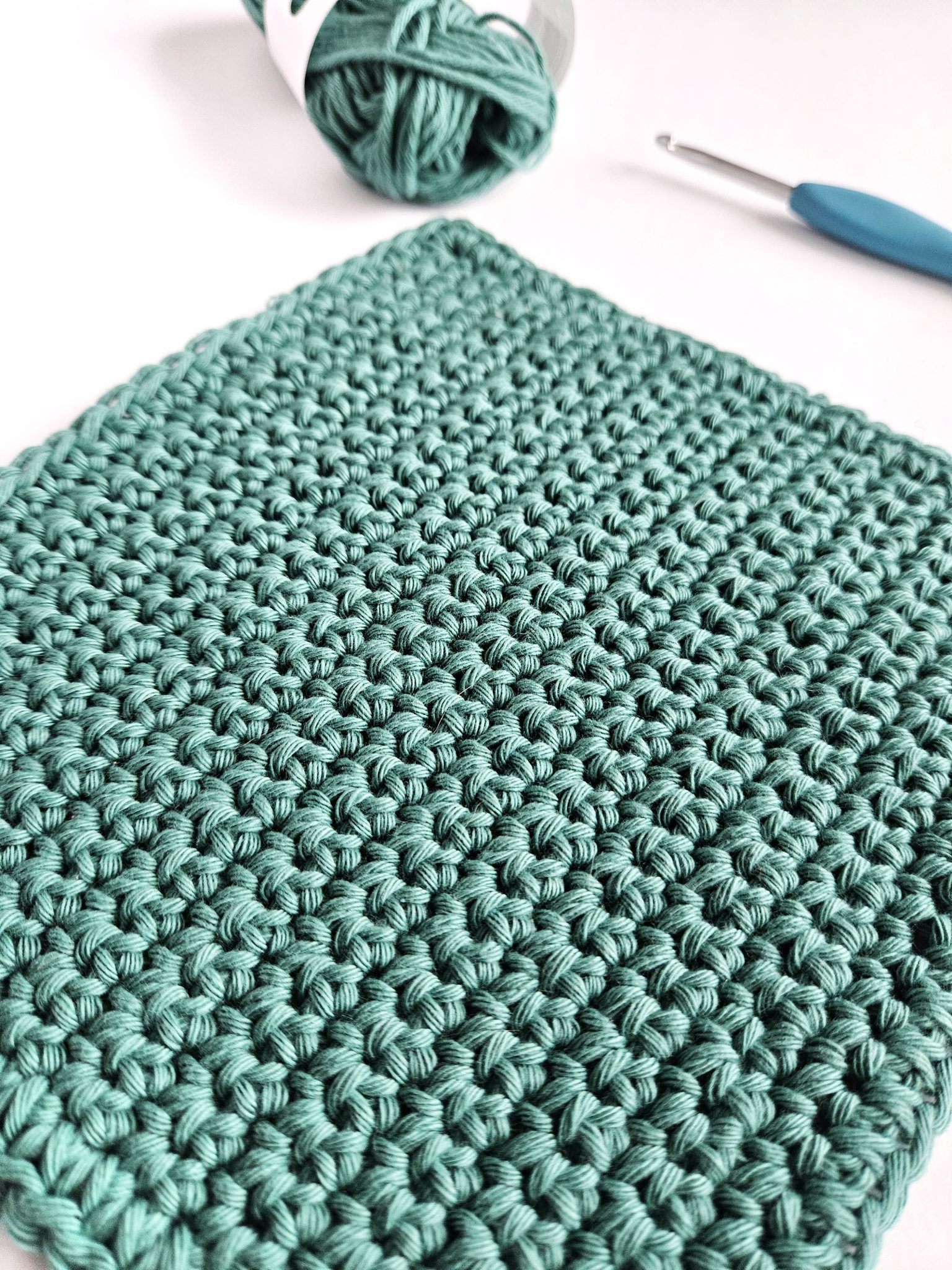 Easy Crochet Dishcloth Pattern for Beginners (all single crochets ...
