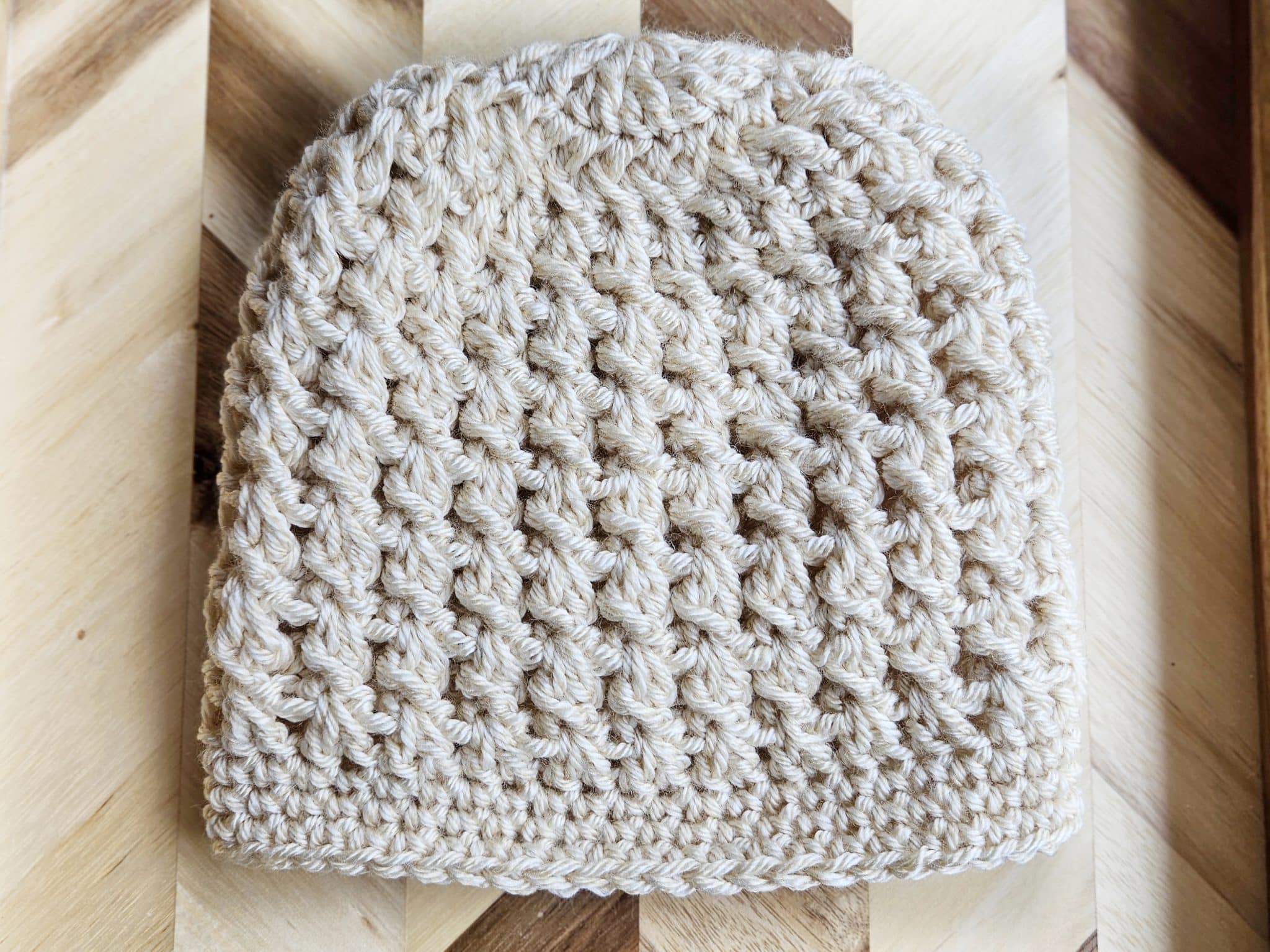 FREE Cozy ribbed crochet beanie: Crochet pattern