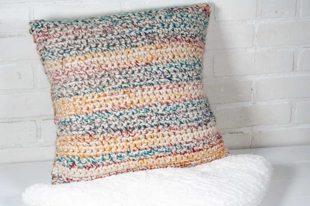 32 Cozy Crochet Pillow Patterns For Your Home Easy Crochet Patterns