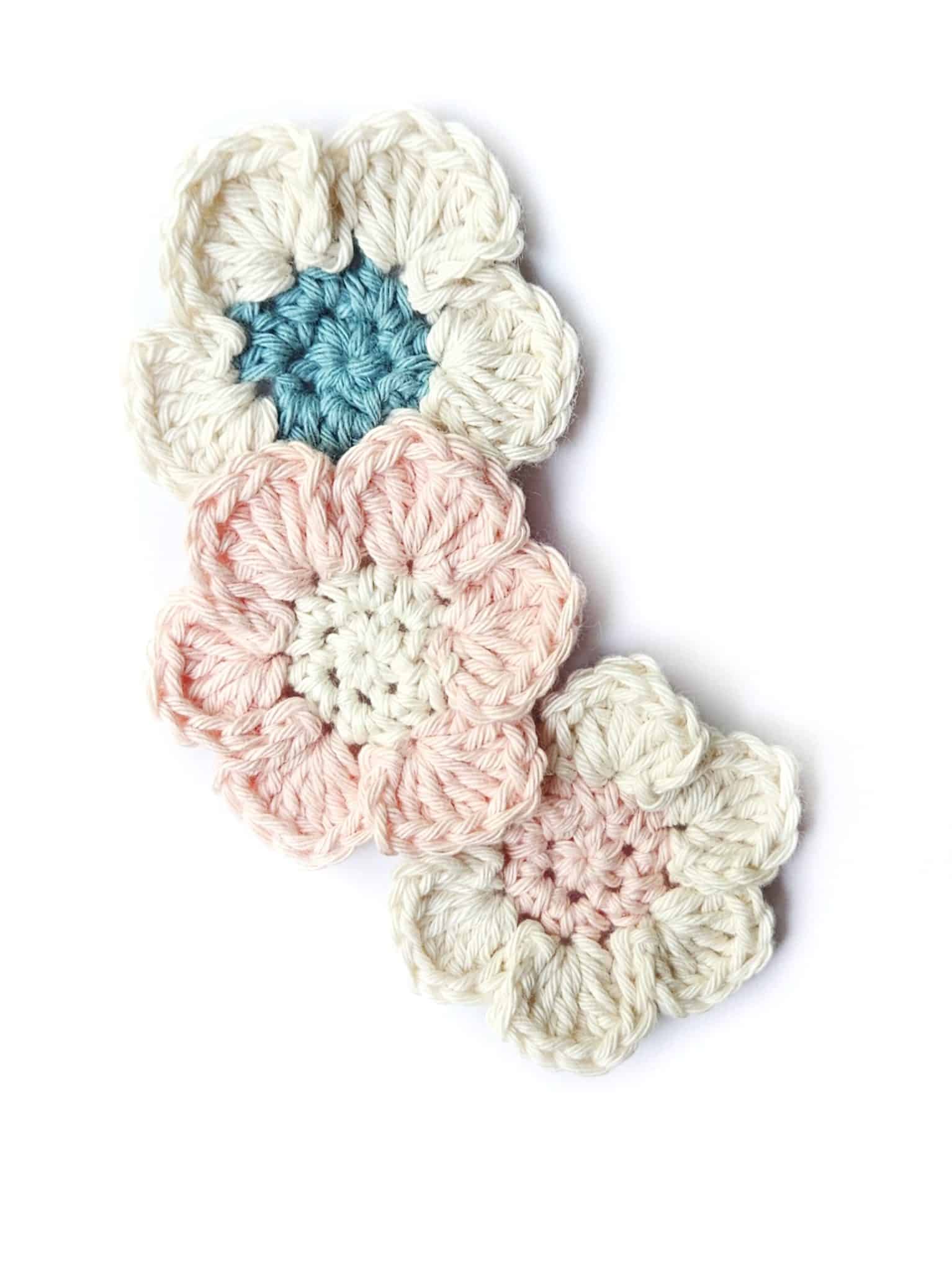 Easy Crochet Flower Pattern - Crochet 365 Knit Too
