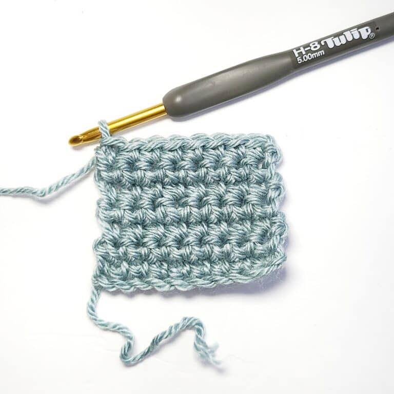 How to Crochet: A Complete Guide for Beginners- Easy Crochet Patterns