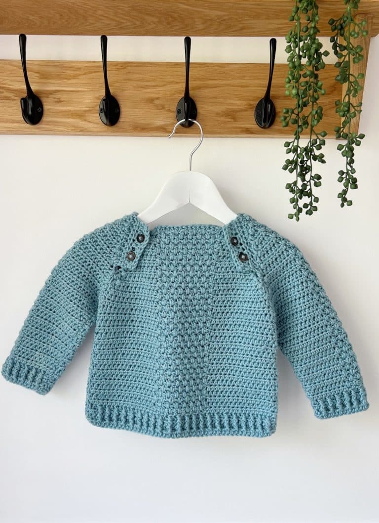 3 Skein Crochet Projects (40 Free Patterns)