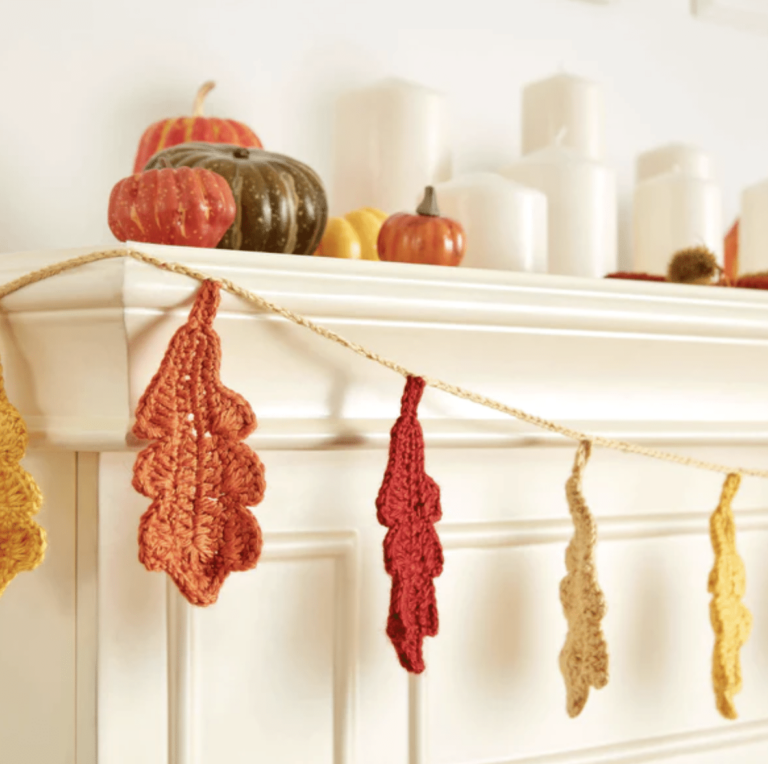 7 Free Patterns for Crochet Fall Decor