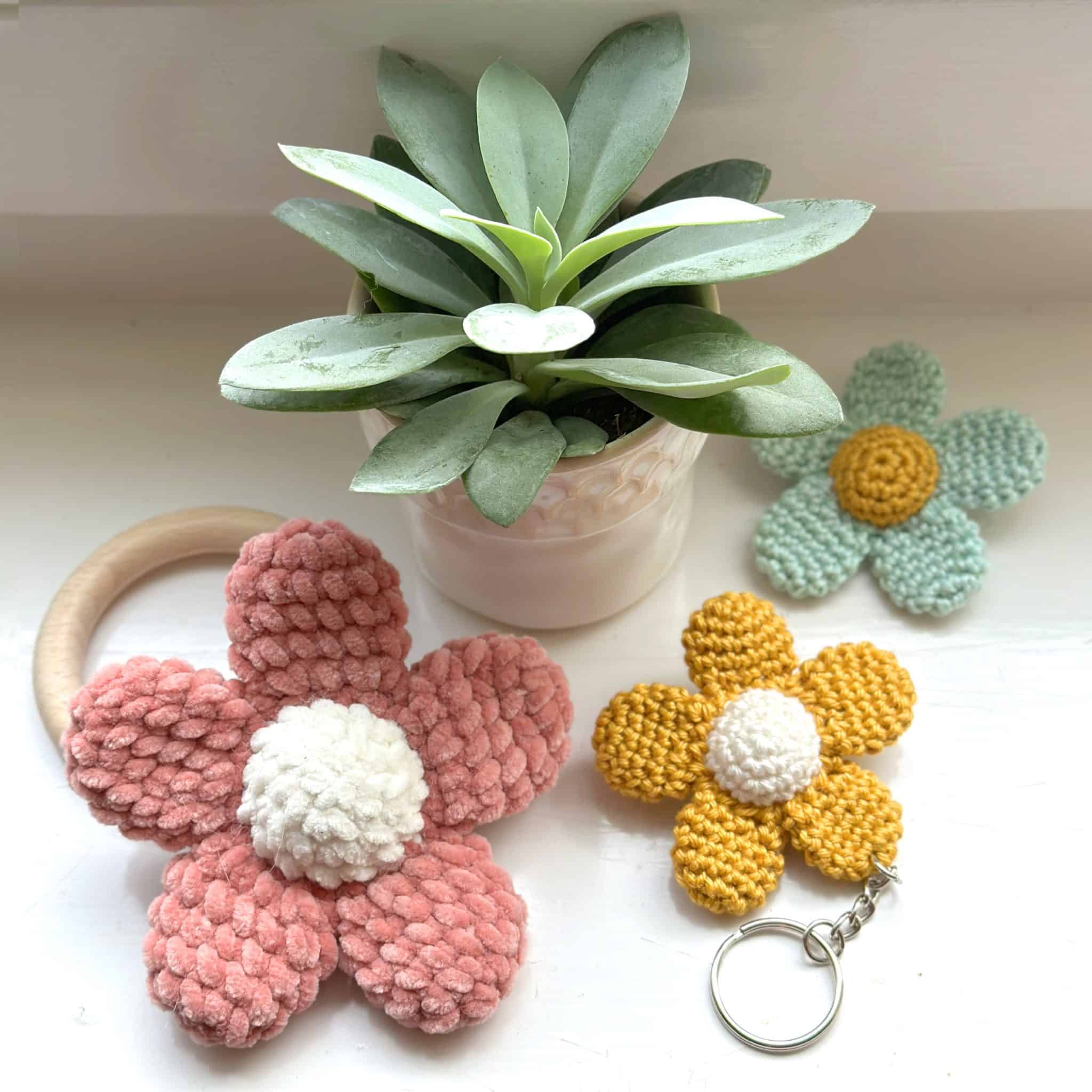 Crochet Flower Keychain Pattern No Sew 