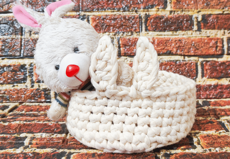 Easy T-Shirt Yarn Crochet Easter Bunny Basket