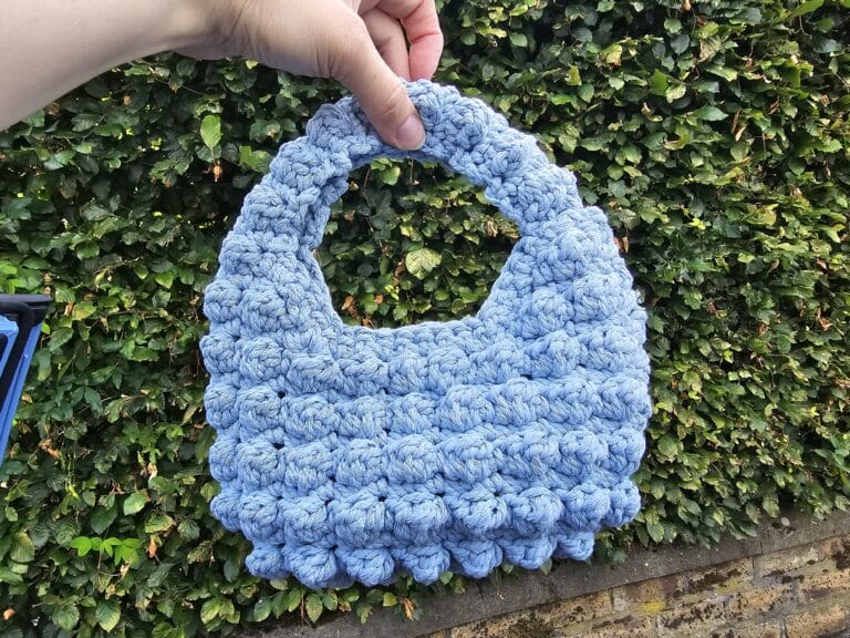 Crochet Cloud Purse